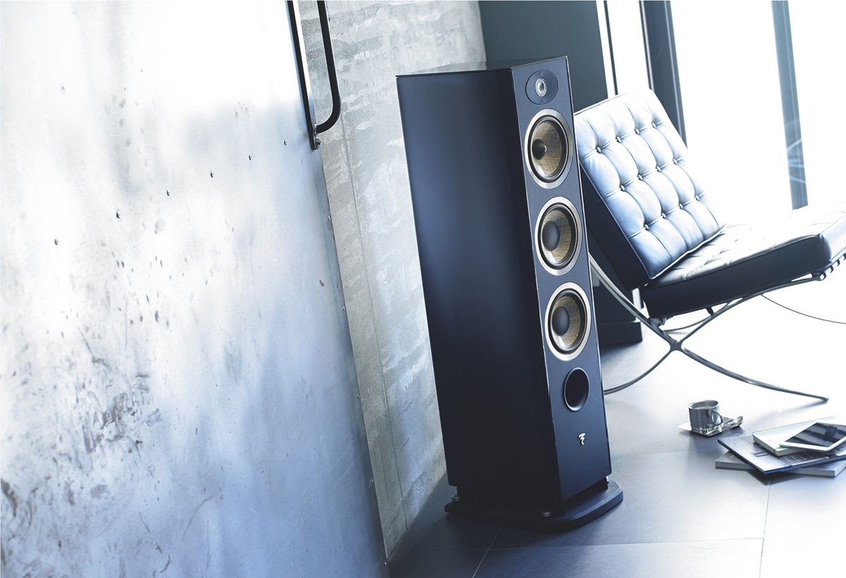 Focal-Aria-926-Noir-laque_L1_1200.jpg