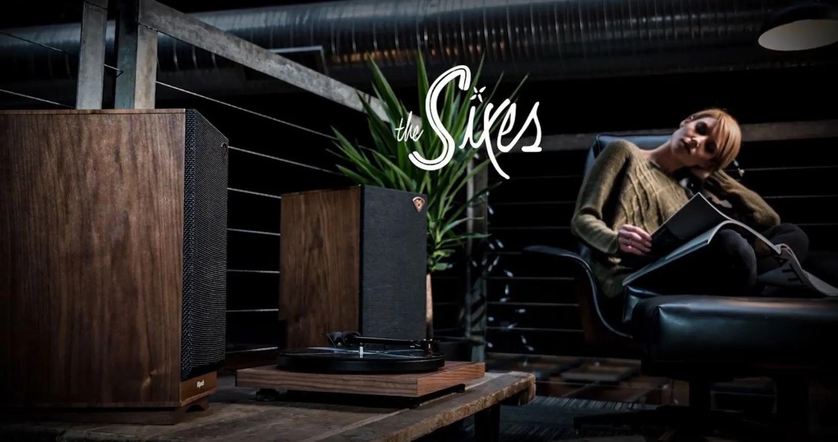 Klipsch-The-Sixes-2-Way-Powered-Bookshelf-Loudspeakers.jpg