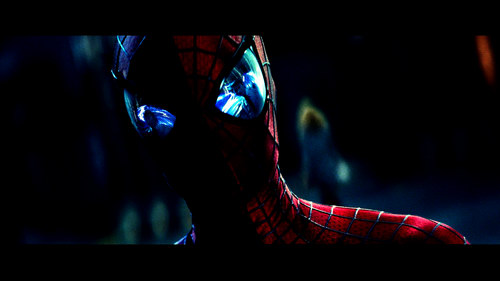 Spiderman-4K-HDR-avec-mauvais-reglage-de-contraste.jpg