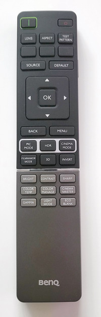 BenQ_W5800_Remote.jpg