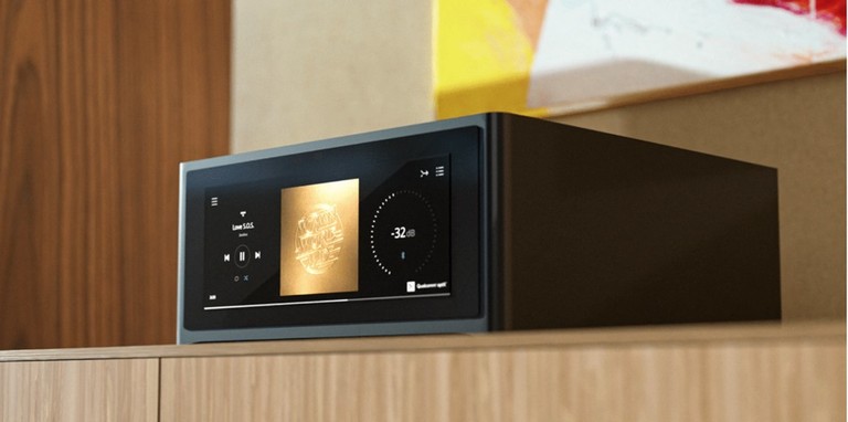 NAD M10 V3 Streaming BluOs Amplifier.jpg