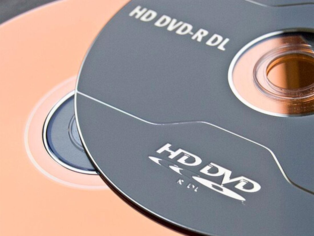 近距离观察 HD DVD。（来源：WIkiMedia）.jpg